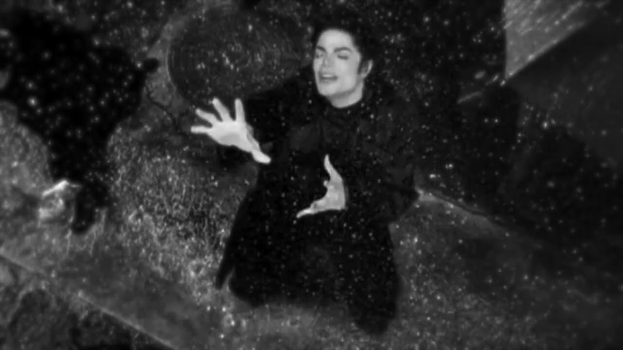 Michael Jackson: “Stranger In Moscow” [1 Hour Loop]