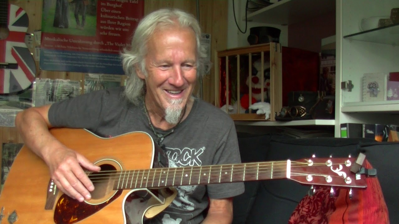 Easy 4-chord progression plays 4 classic 60s songs (beginners)