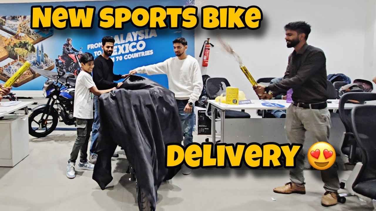 Finally Taking Delivery Of My New Sports Bike 😍 || Jamshedpur First Pulsar N250 White || ♥️😍