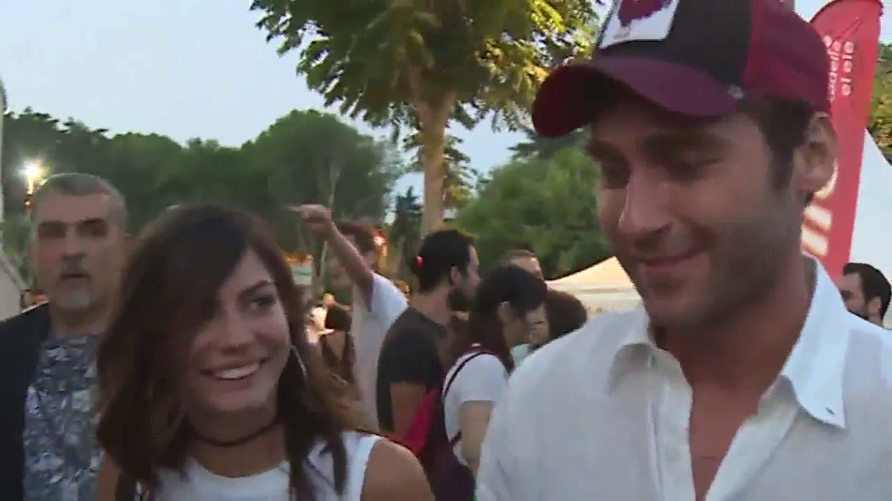 Seçkin Özdemir ve demet Özdemir beraber röportaj yaptılar demet Özdemirin hamilelik planları