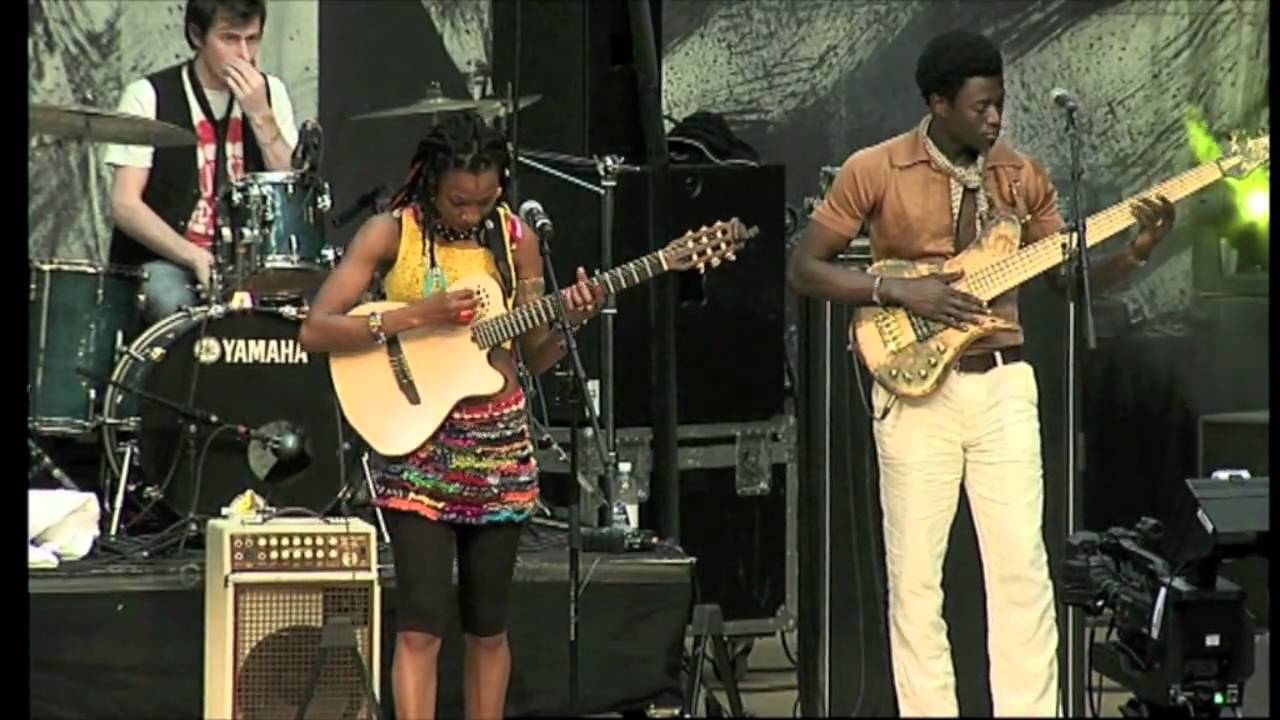 Fatoumata Diawara @ Afro-Pfingsten Festival 2010