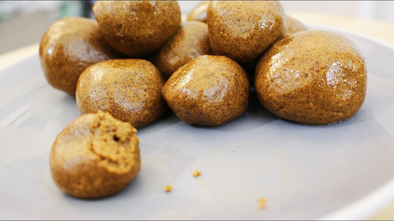 Adaakwa || Zow&egrave; || Andou || Dakoua || Adaakoua || Dakwa || Peanut snack || Cuisine Togolaise