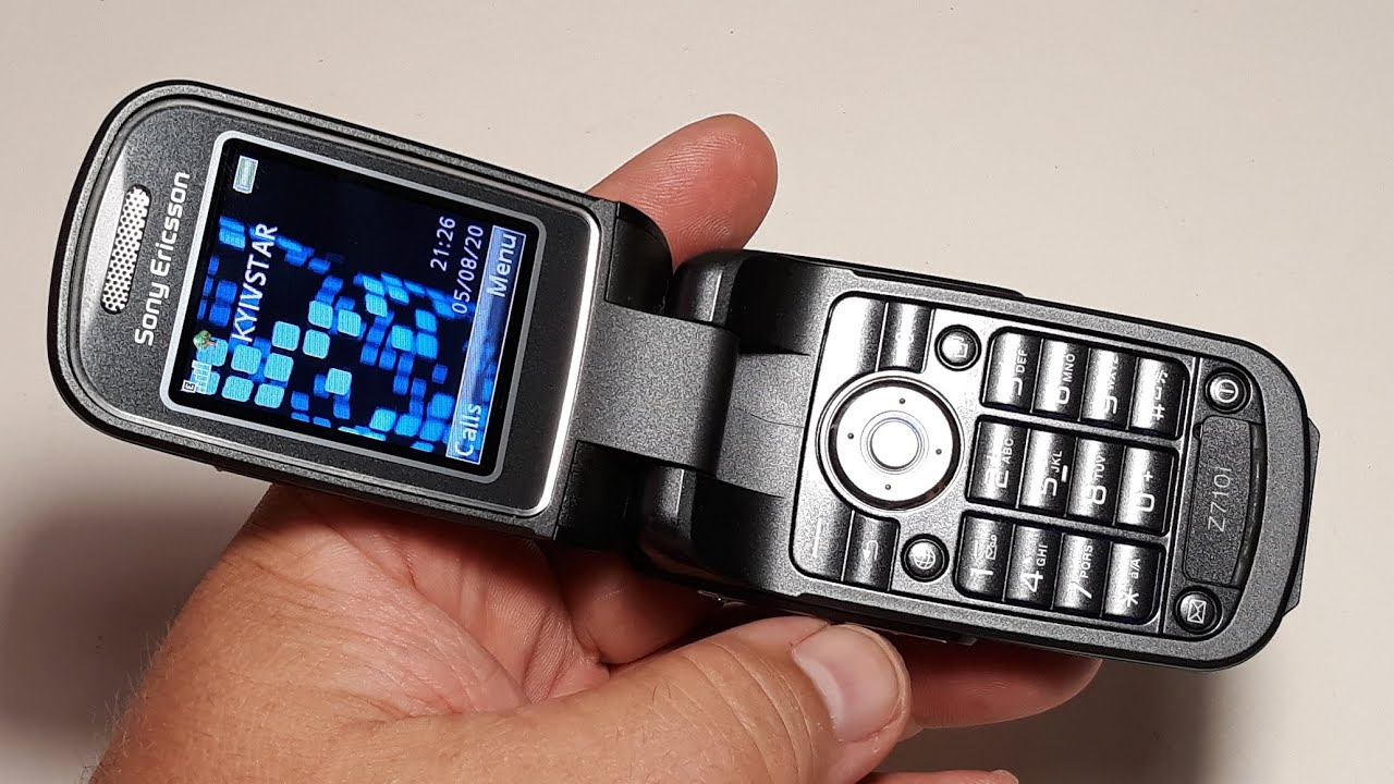 Sony Ericsson Z710i. Капсула времени 2006 года из Германии. Тесты, проверка, обзор ретро телефона.