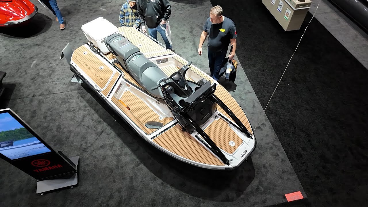 2026 Yamaha Crosswave - CANADIAN DEBUT at #TIBS2026