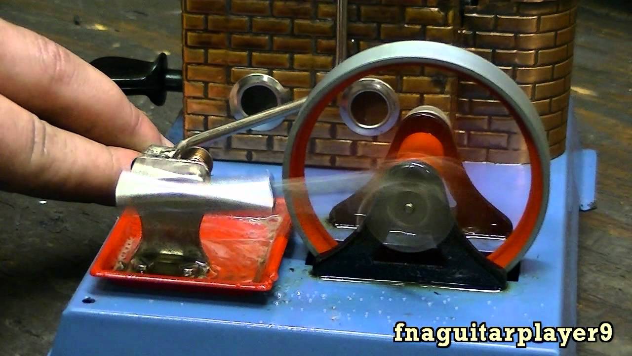 Запуск и эксплуатация парового двигателя модели Wilesco D6 (как запустить)