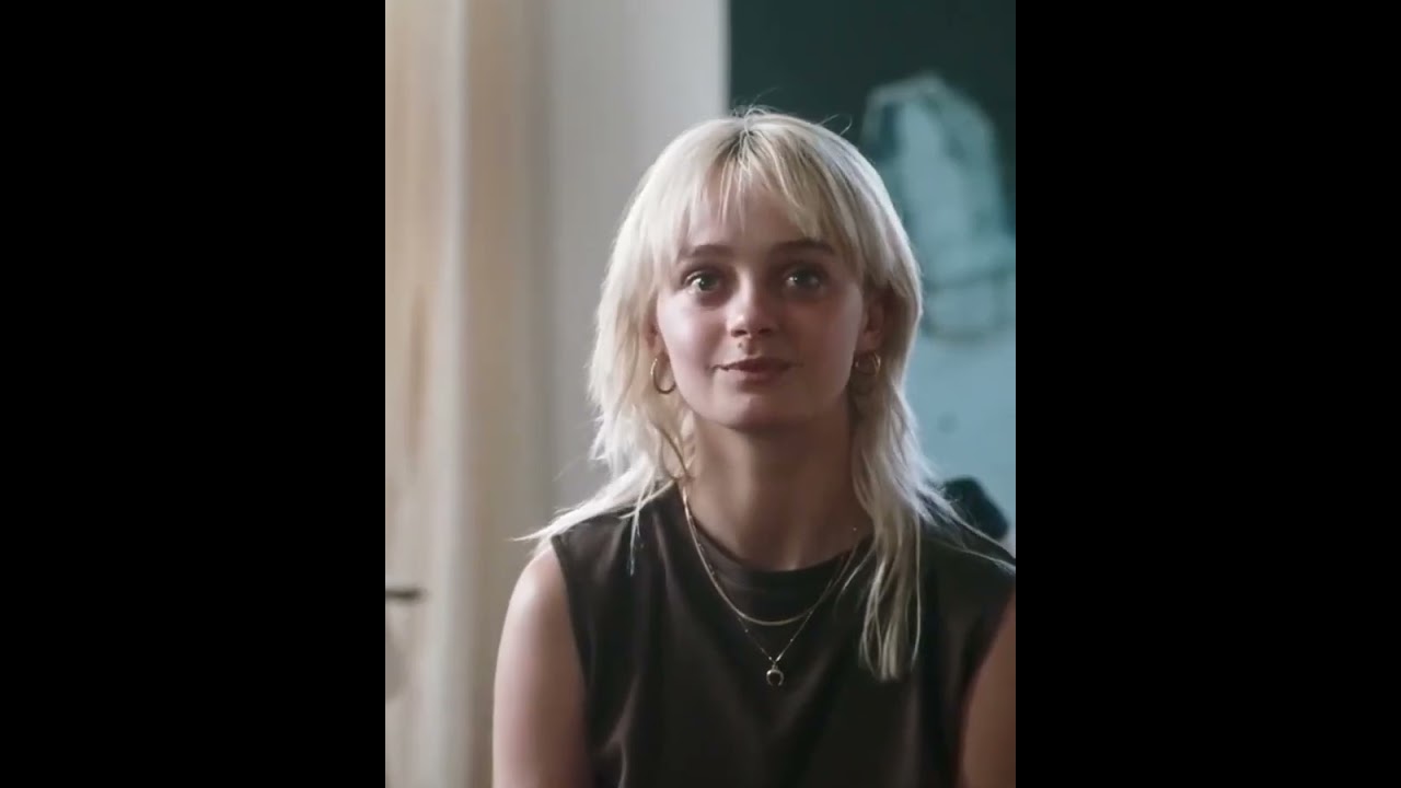 Die Akademie - Maja Bons / Jean-Marc Barr #film  #movie #JeanMarcBarr #MajaBons