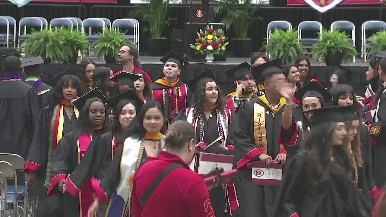 2025 Commencement | University of St. Thomas - Houston