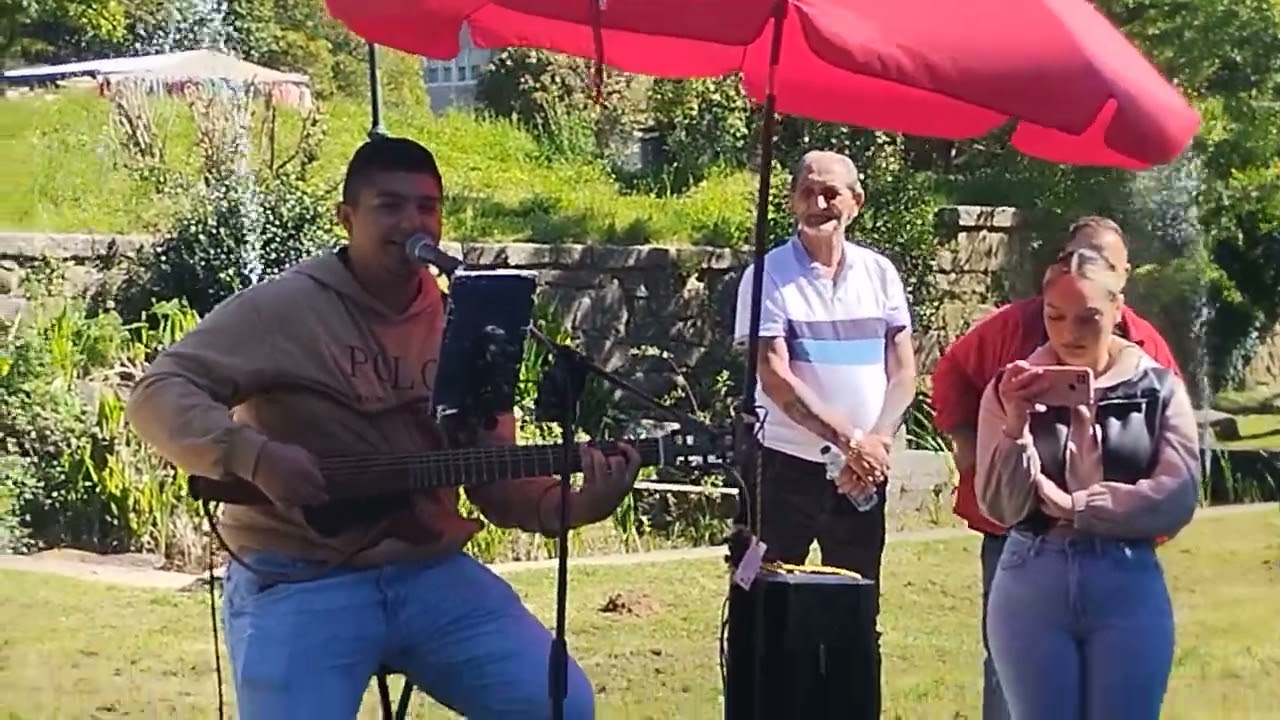 paquito de Jerusalén en mercado de coya en Vigo  estos lo tenemos que hacer todos