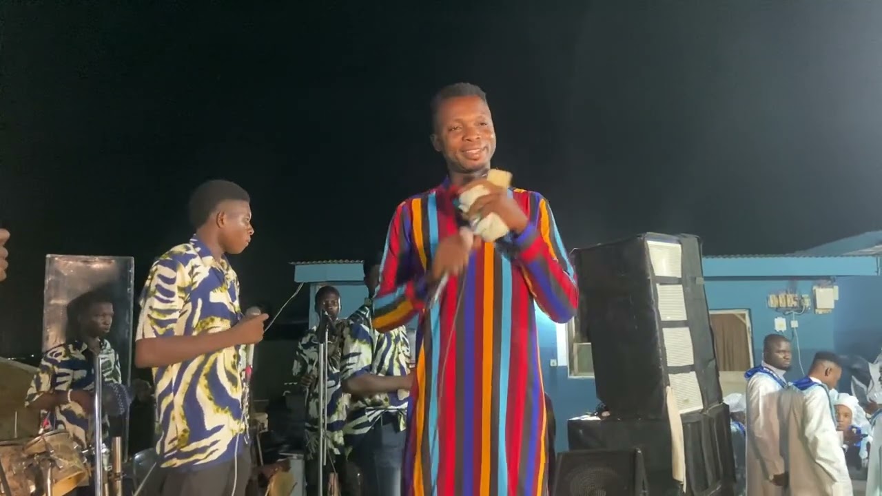 DARAKEYS PERFORMING LIVE AT CCC TEMILOLUWA CATHEDRAL OKE AYO MAGBORO 