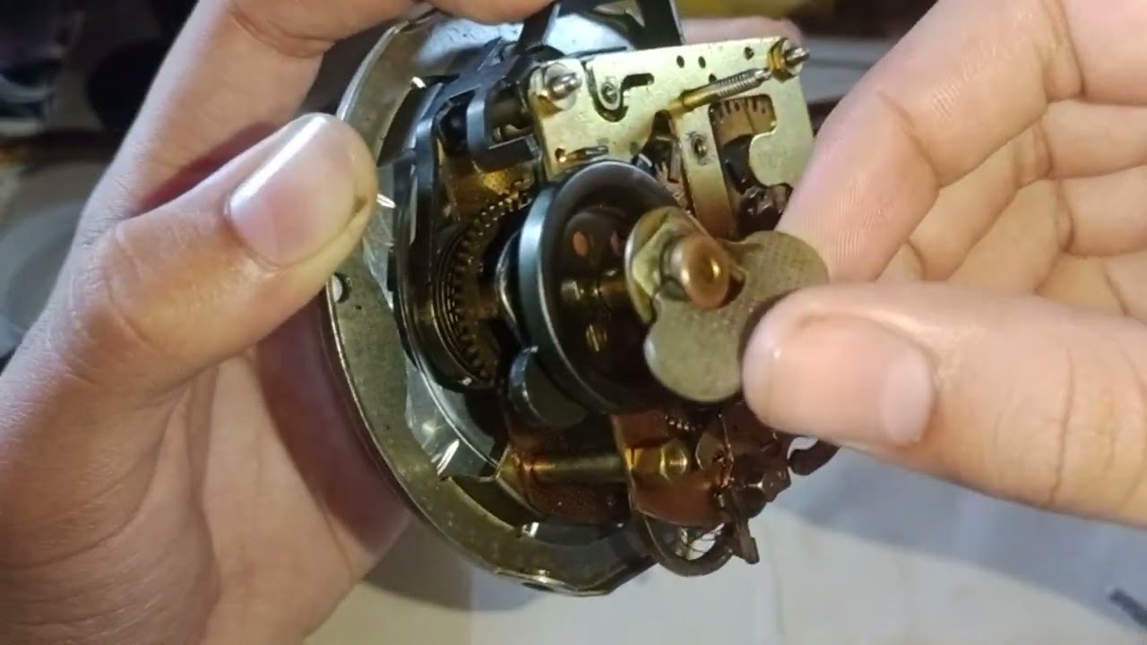 mecanismo Junghans w.283 funcionamiento