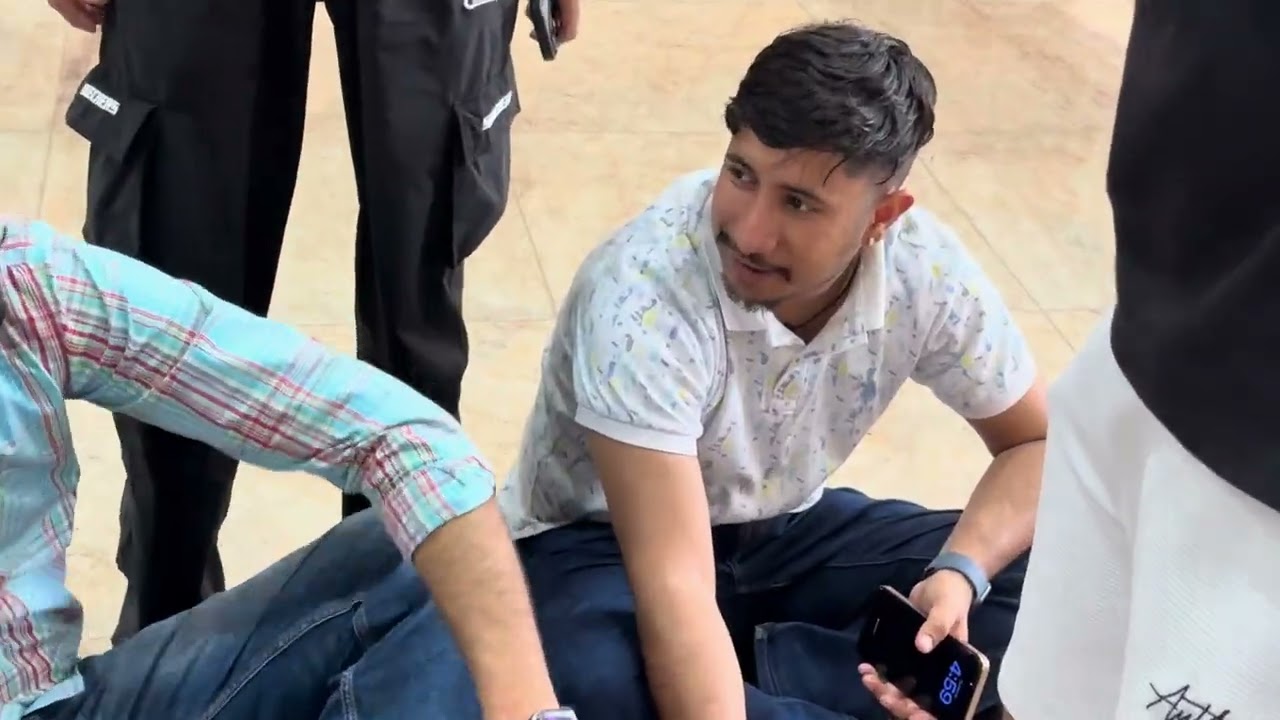 Ram ram sabhi bhaiyo ko❤️🙏🏻 #comedy #vlog #comment #minivlog #like #share #subscribe 