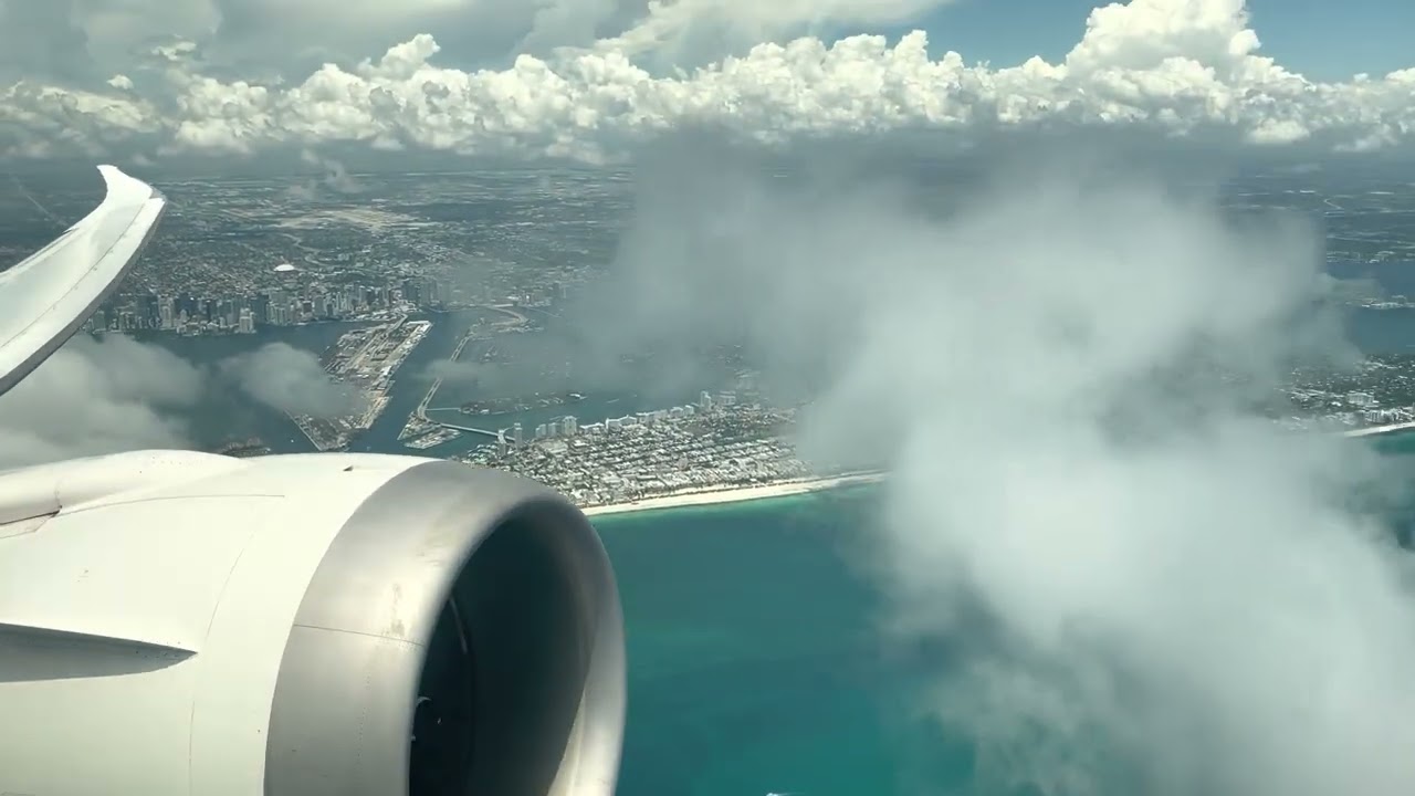 EL AL Boeing 787-9 Dreamliner Takeoff from Miami International Airport