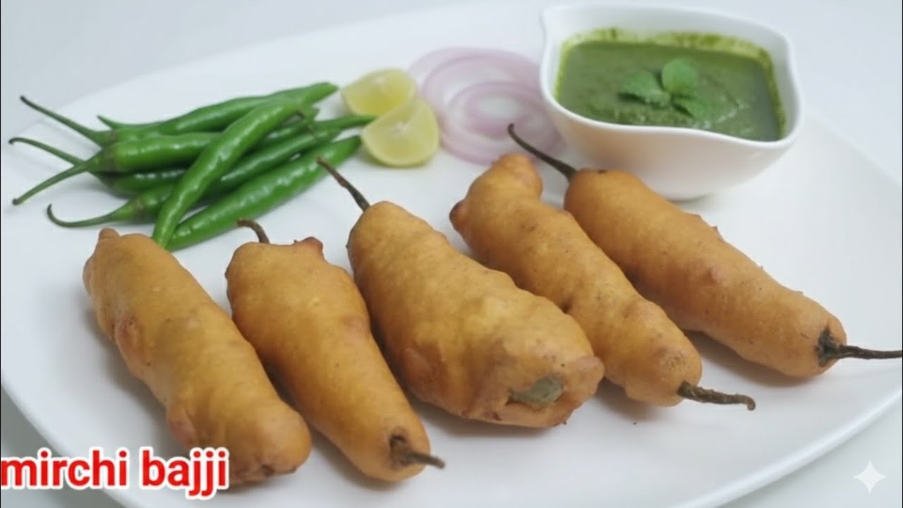 Mirchi bajji || Street style mirpakayi bajji || Evening snacks | Indian Street food | bajji recipe!