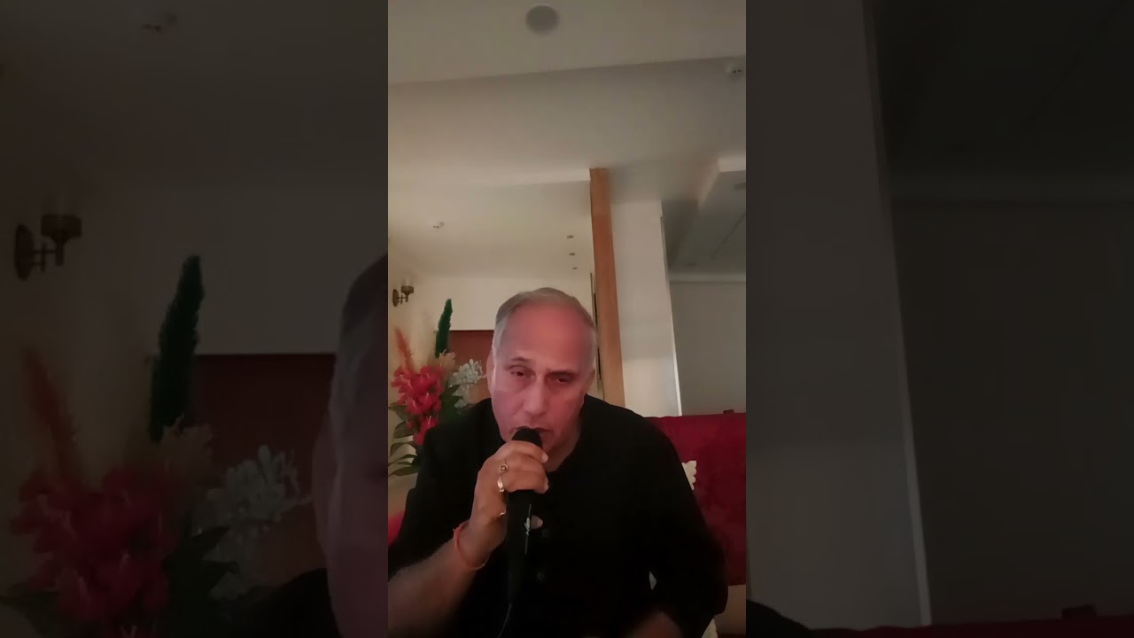 Bashar Nawaaz's lyrics composed by Khayyam Sahab  in Bhupendra voice, trying to sing