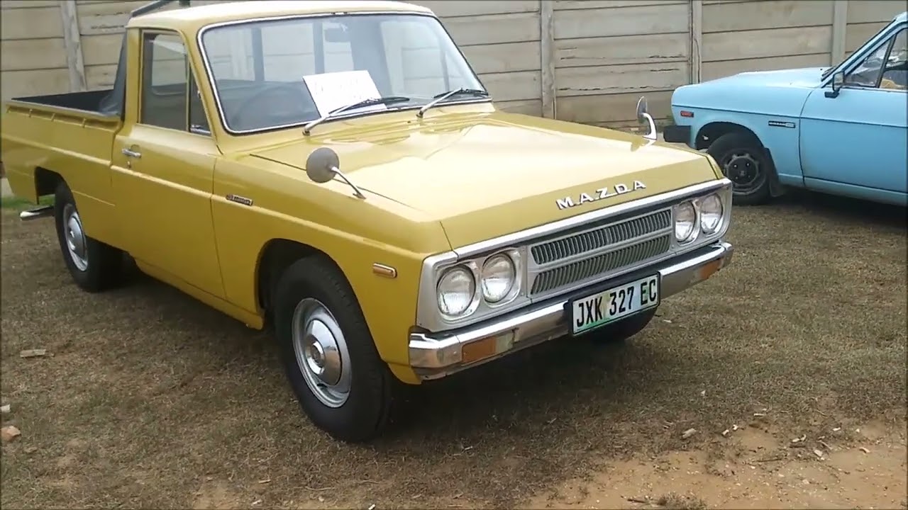 MUSTARD!!!!! We saw this beautiful Mazda Pick Up.