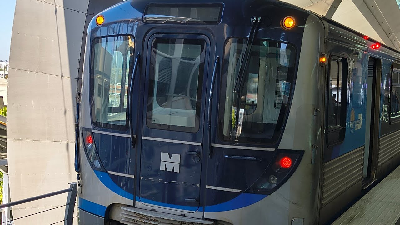 Miami Metrorail: Miami international airport station to Earlington Heights Station