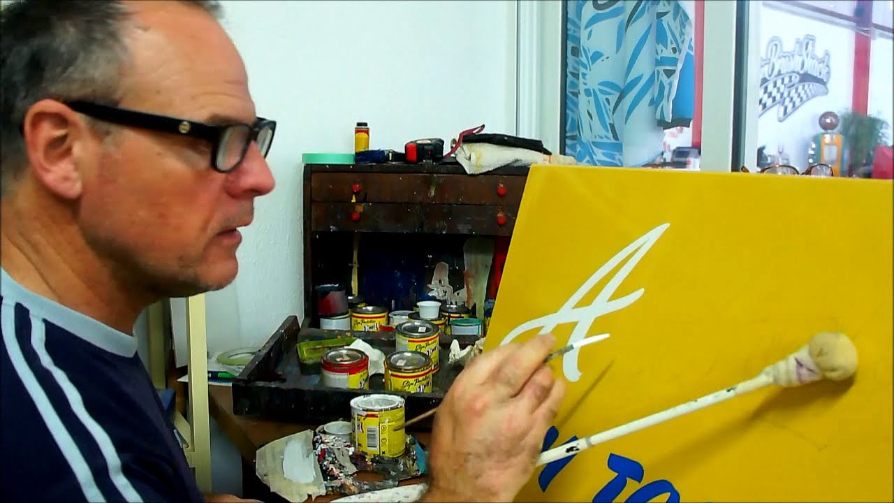 MAKING SIGNS - The Traditional Way - signwriting 6/6
