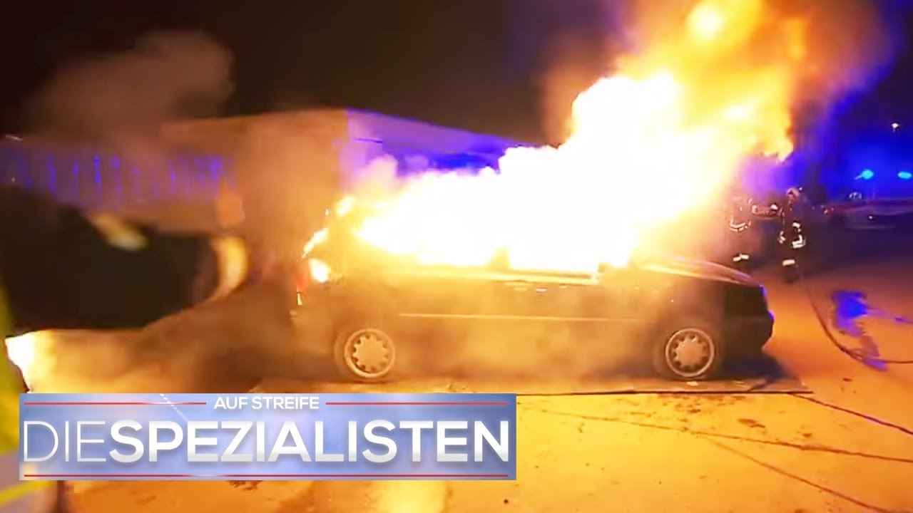 Explodiertes Auto aufm Fabrikgelände! Spannende Suche und Rettung beginnt | Die Spezialisten | SAT.1