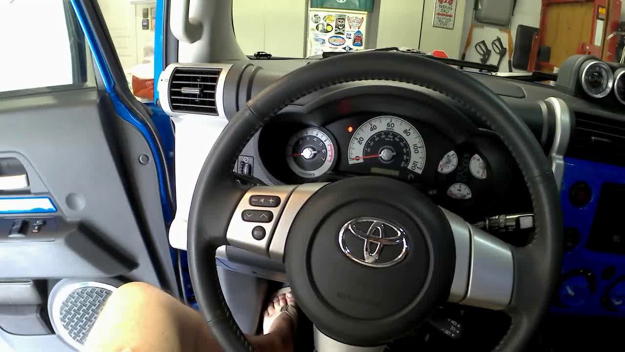 Climate knobs and misc items to personalize your FJ Cruiser