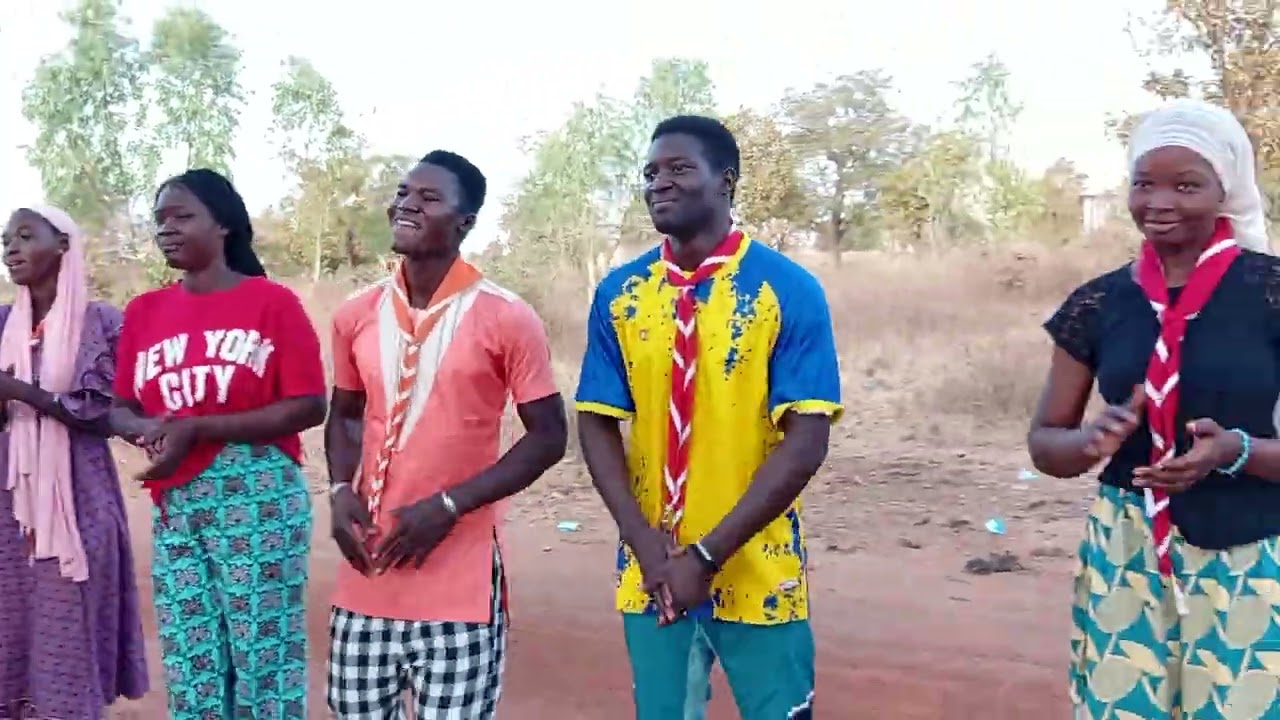 Une Animation des scouts de l'université Thomas Sankara pendant la semaine Baden Powell. 