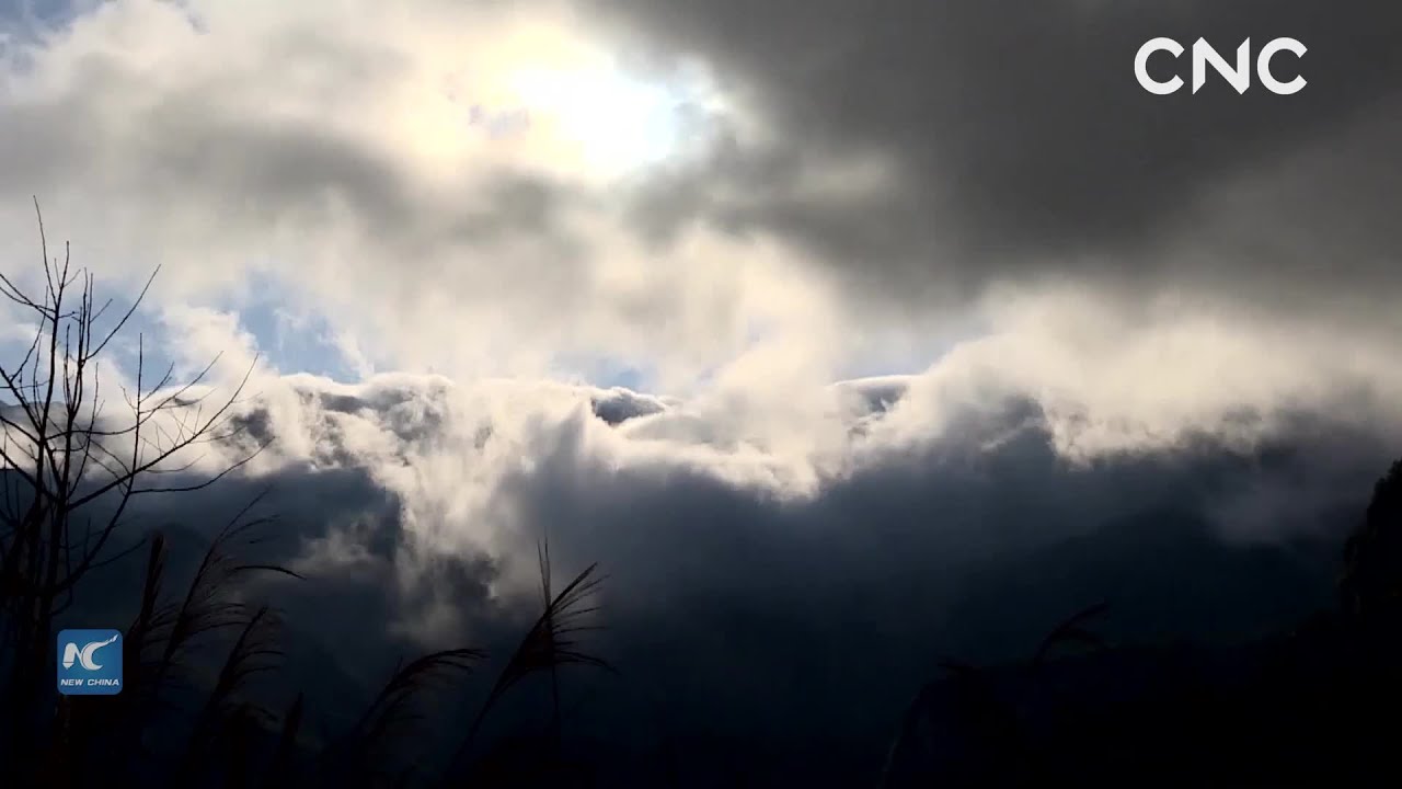China From Above|Enchanting view of Jinfo Mountain after snow