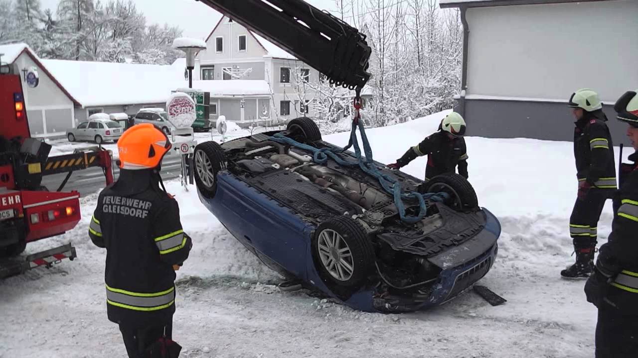 Feuerwehr Gleisdorf - Verkehrsunfall B54 bei GH Wolf