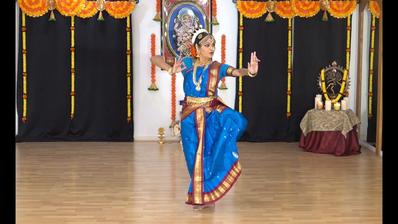 Deva Devam bhaje, dance by Kalamandapam teacher Kavitha Cheedalla. Part of Margazhi 2025-2026 season