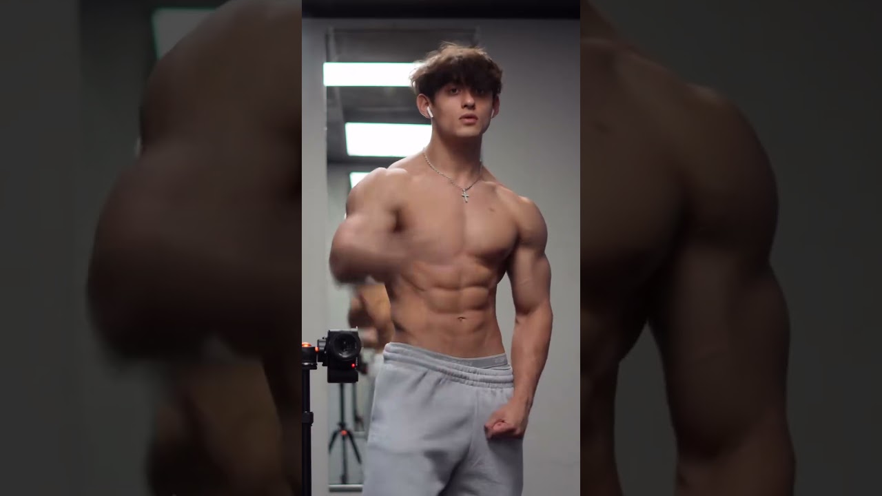 Shredded or Flat My Friday Physique Check-In- Athletic-Star 