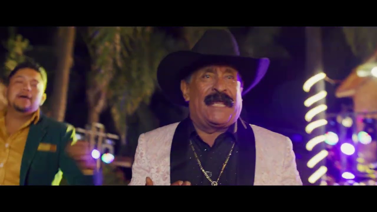 Cumbias del Rom&aacute;ntico Incurable | Banda Aut&eacute;nticos jaliscienses Ft. Cosme Tadeo