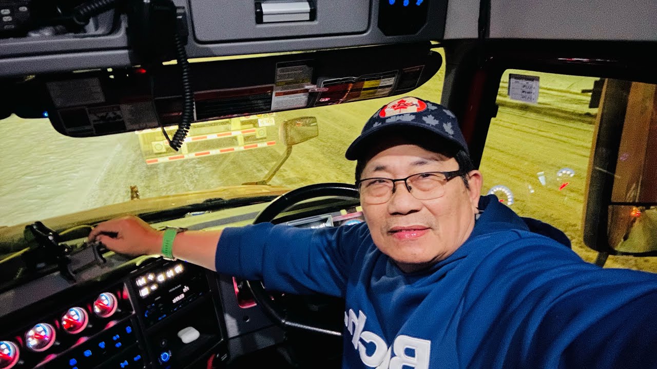 #heavysnowfall #canada #truckdriver  #goodvibes 