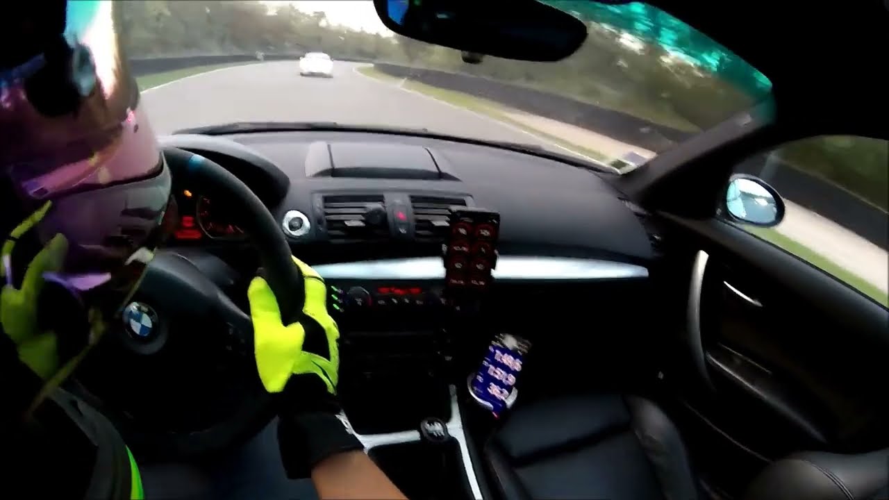 BMW 130i vs Mégane 3 Rs stage1 vs RCZ-R