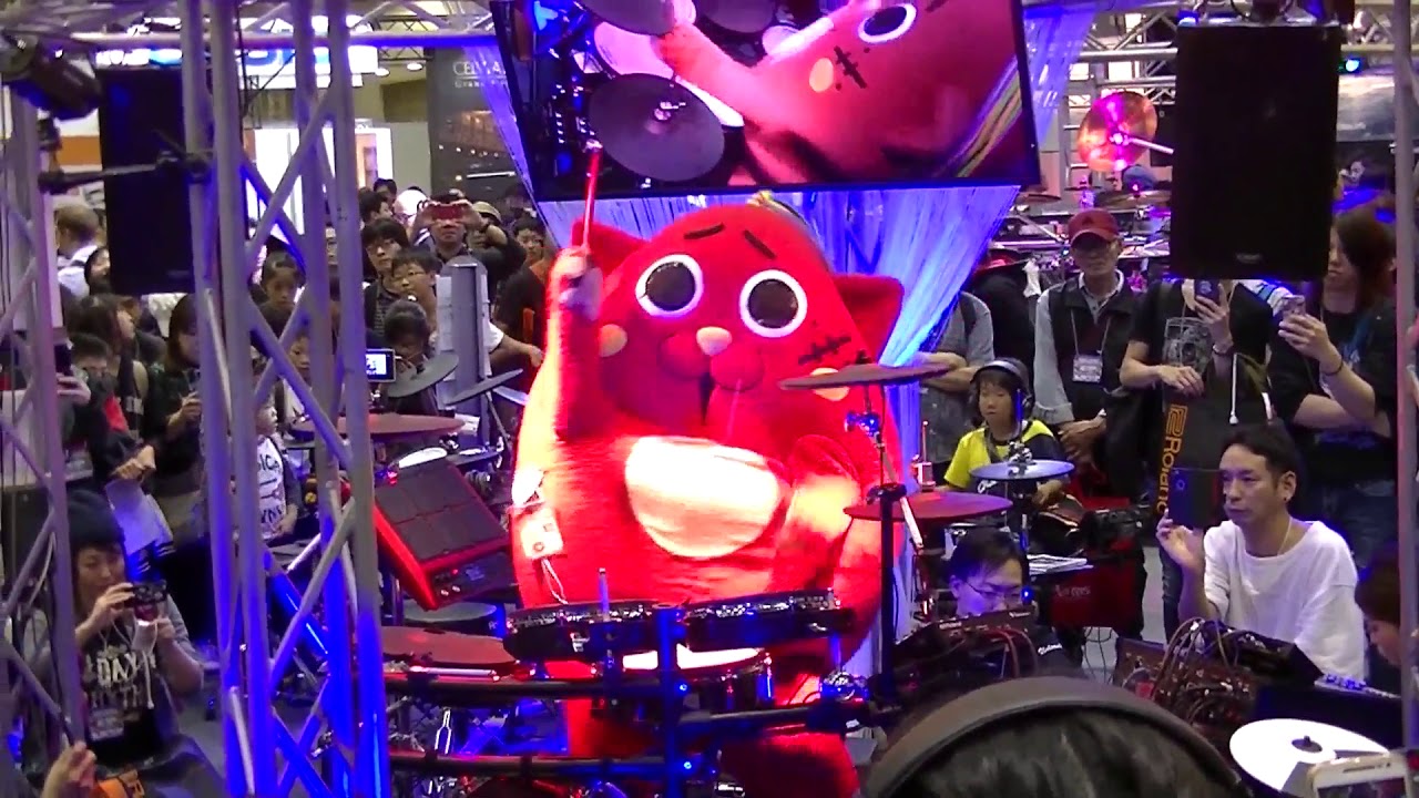 にゃんごすたーさん（Mr.nyangostar）　２０１８楽器フェア（Ｎｏ．１） Ｒｏｌａｎｄブースにて