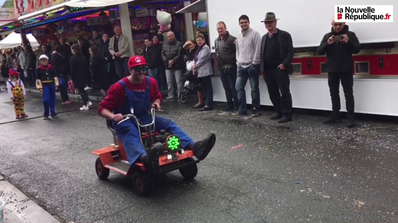 VIDEO (36). Cavalcade de Cluis : du monde, des chars et de la musique