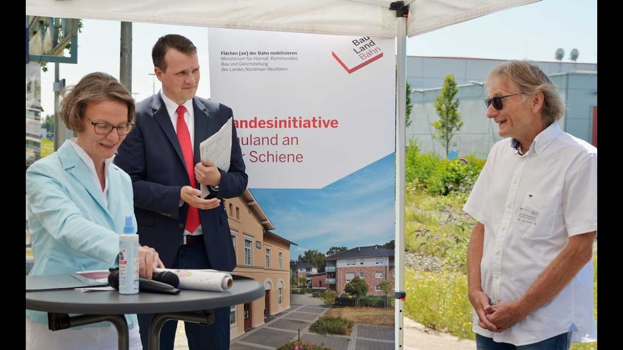 Bürger-Bahnhof Dorsten - Besuch von Ministerin Ina Scharrenbach