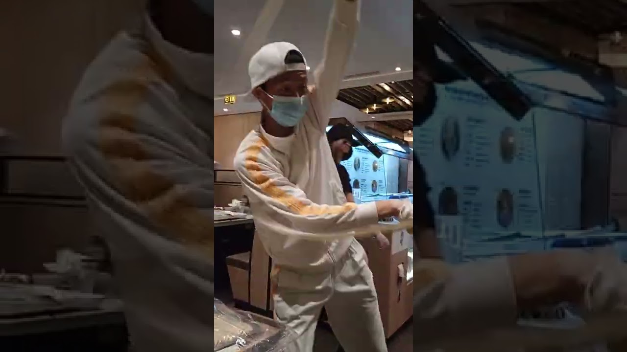 Dancing Noodle at This Restaurant in Katy, Cool Show