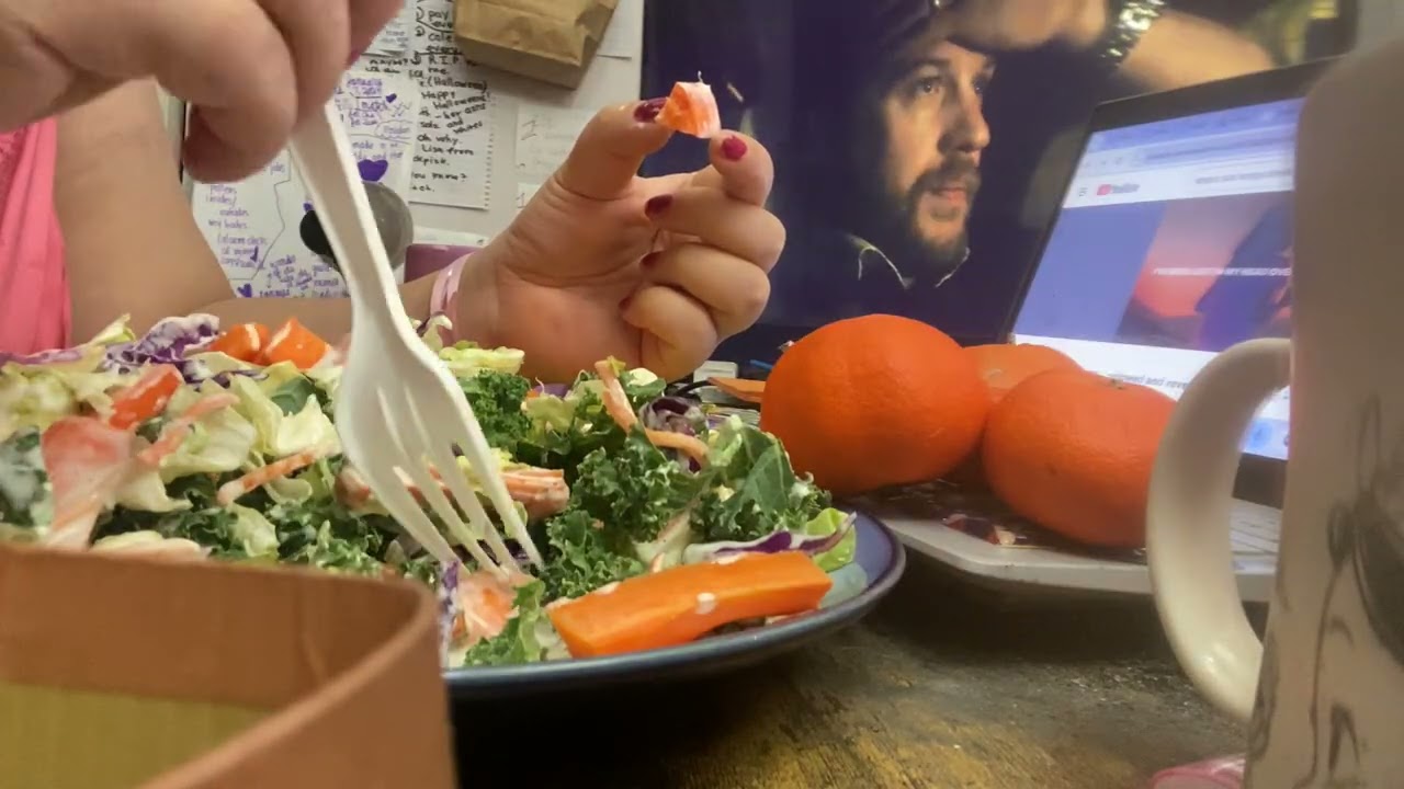 Salads chips with fruits MUKBANGS ASMRS yummys