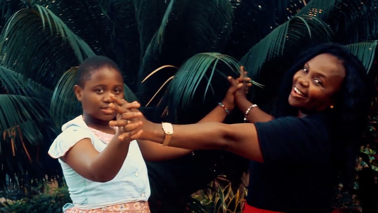 Neema kimario _eeh Mungu baba(video)