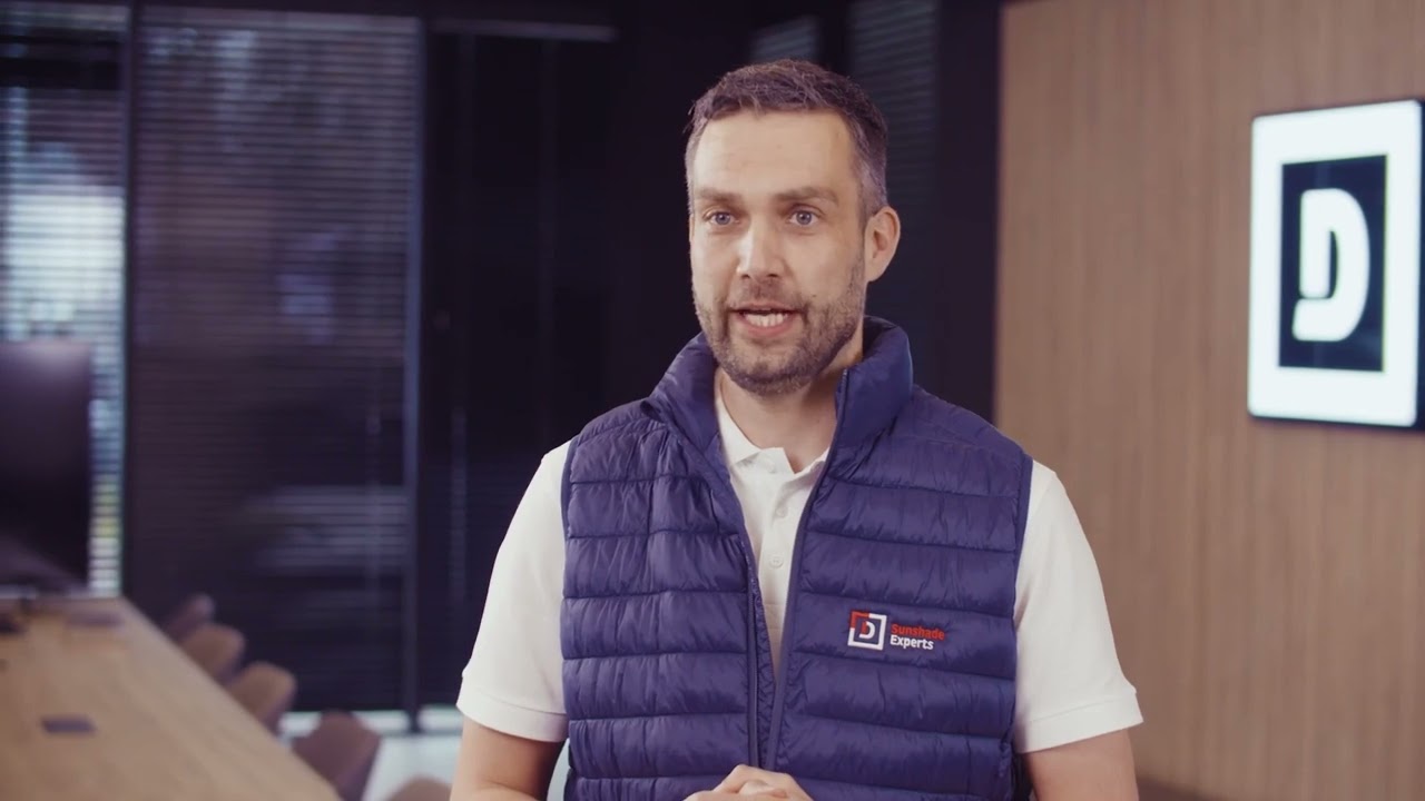 Jak dobrać odpowiednią tkaninę do osłon typu screen?