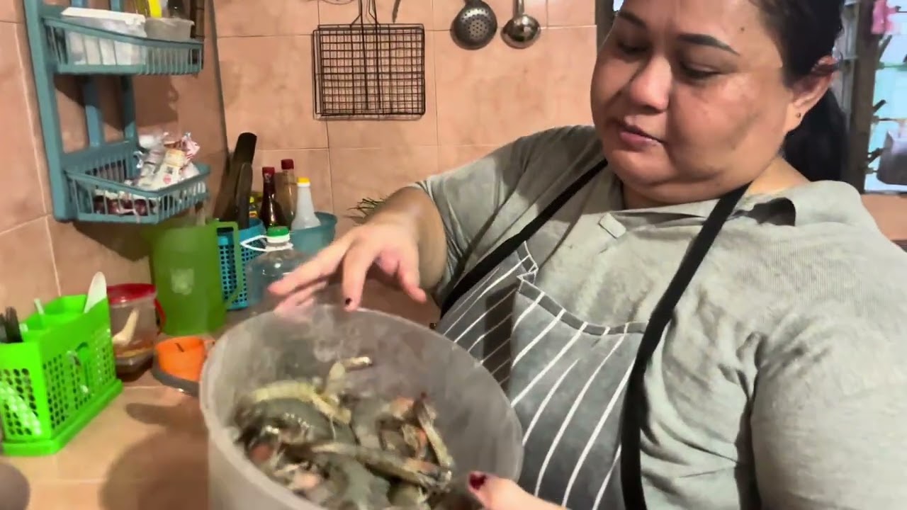 Panggang Kepala Babi,masak Itik Dan Udang Masak Sup