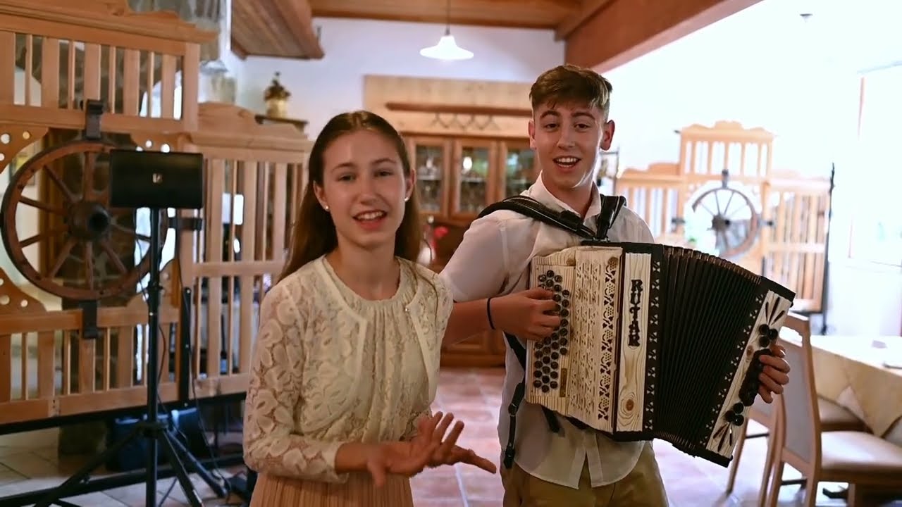 BEN-MAJ IN JULIA NOCOJ BO LUŠTNO (COVER) oddaja ZA PRIJATELJE