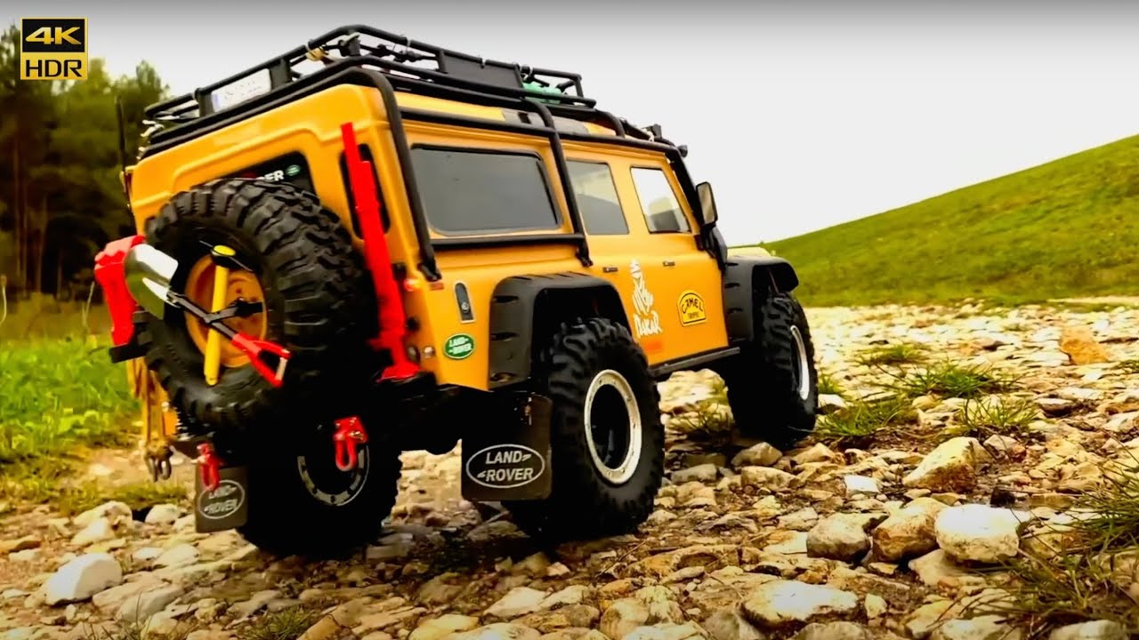 TRX4 Land Rover Defender - at the lake