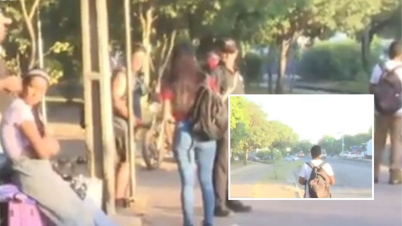 Usuarios manifiestan sus quejas ante la falta de colectivos