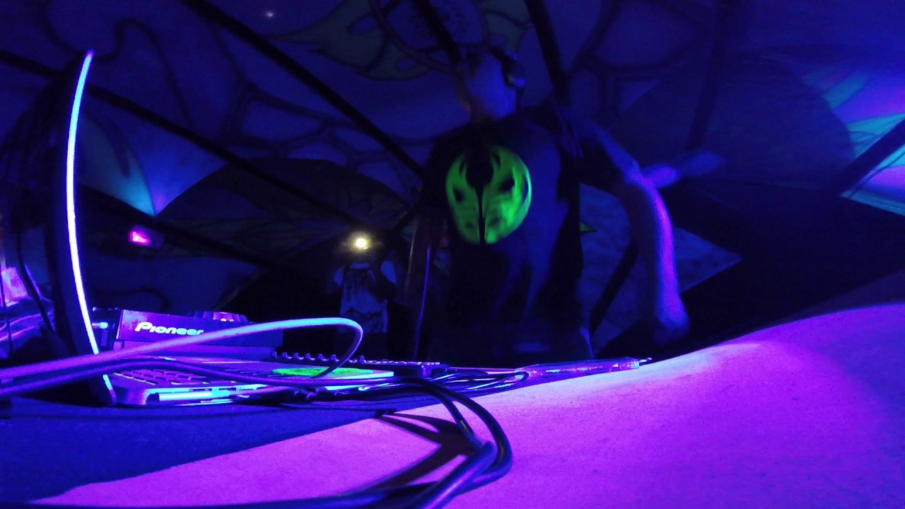 SYNKRONIC Live @ Moon Effect 2017