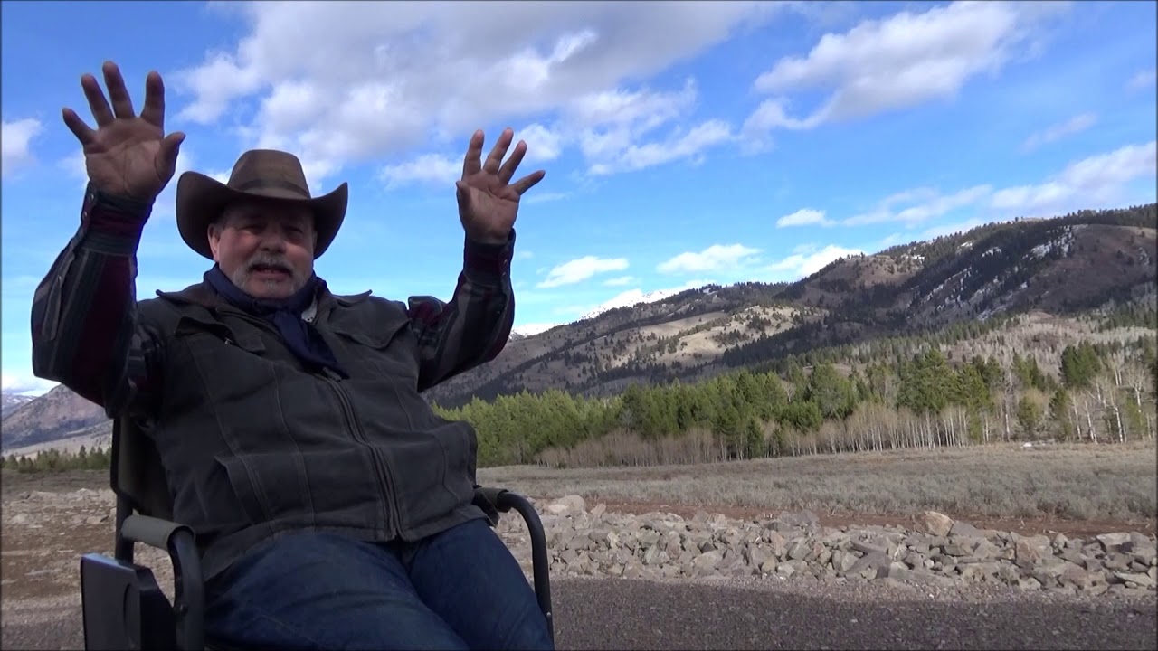 Grizzly Bear Encounter on horseback. A tale of having a close call.