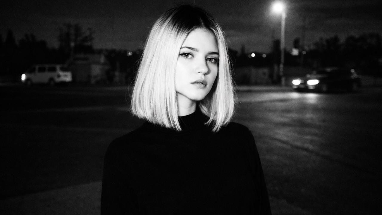 Anne Bloom - Like a Doll // Darkwave, Post Punk