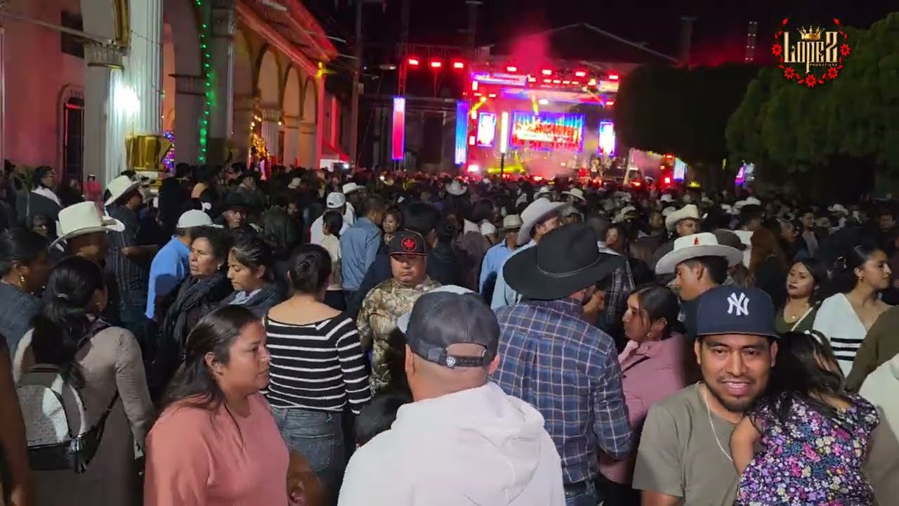 Lleno total - LOS SUCESORES DEL NORTE - último dia de CARNAVAL en  San Juan MIXTEPEC 2026 