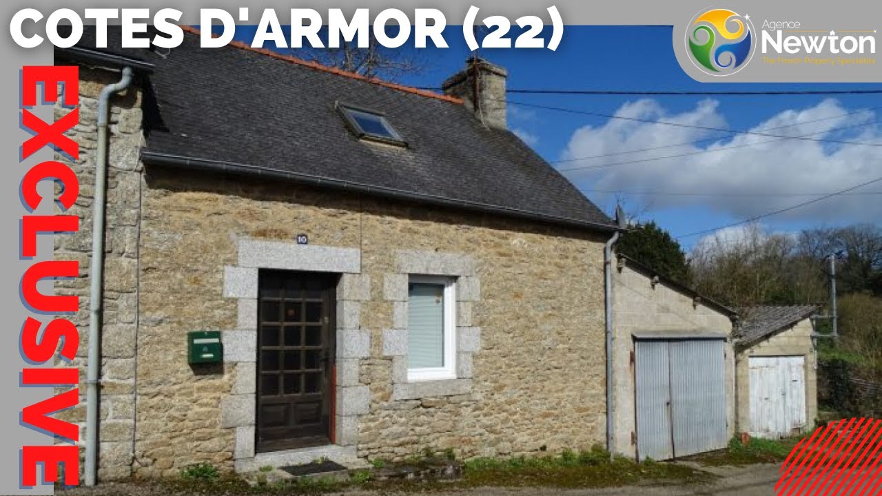 FRENCH PROPERTY FOR SALE  - 1 bedroom cottage on edge of a small town in Brittany for only 54,000 €