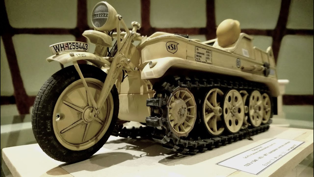 Kettenkrad Italeri 1/9