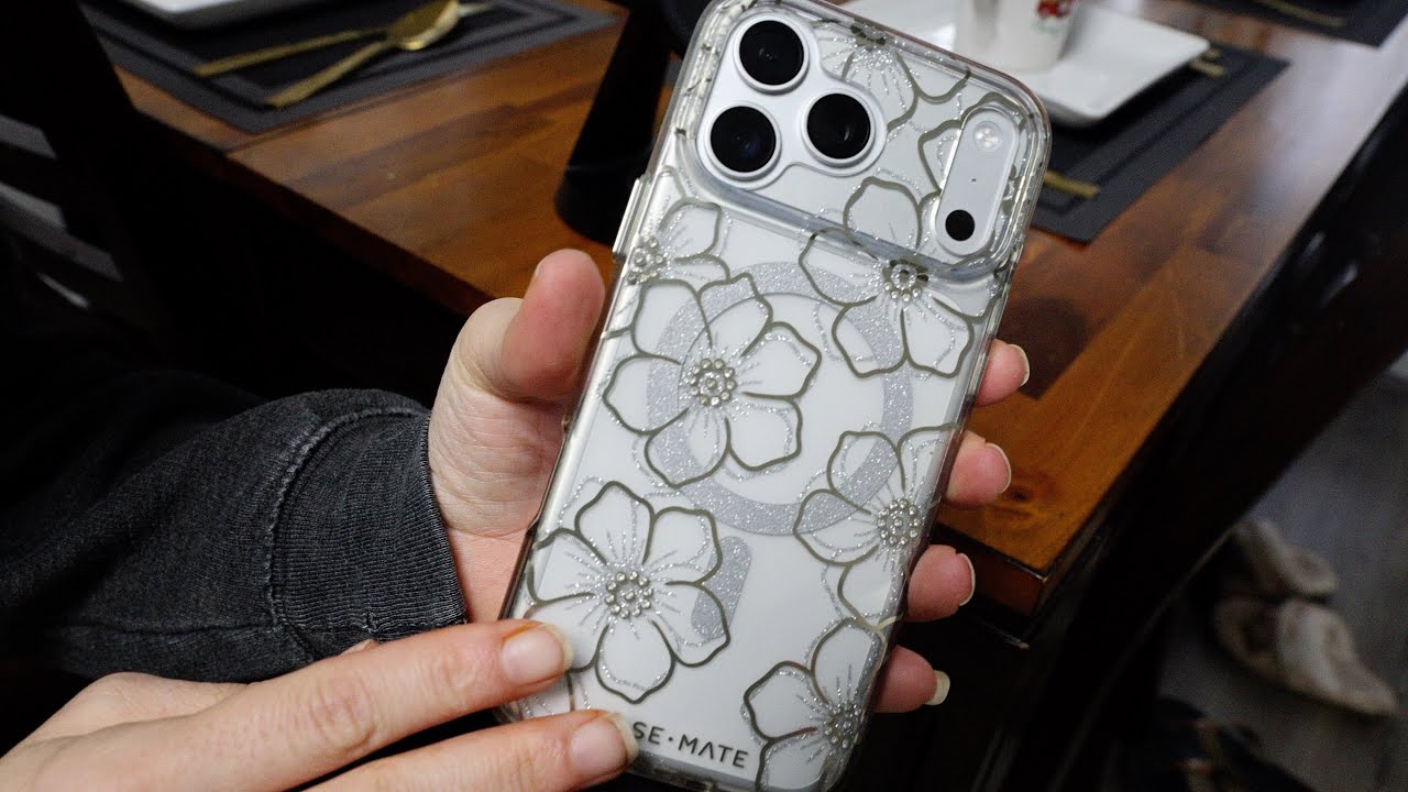 Этот чехол Case Mate для iPhone обеспечивает очень надежную защиту, имеет прочное крепление MagSa...