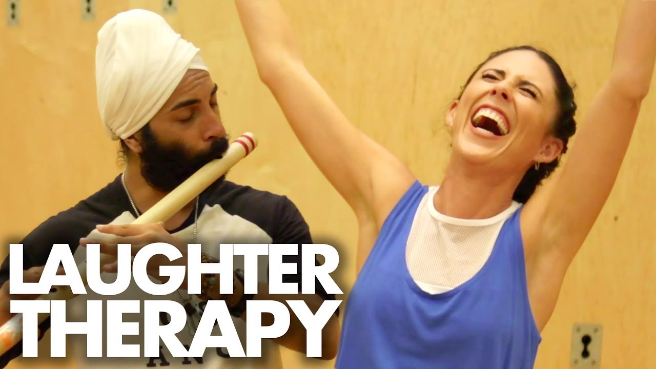 Trying LAUGHTER Yoga! (Beauty Trippin)